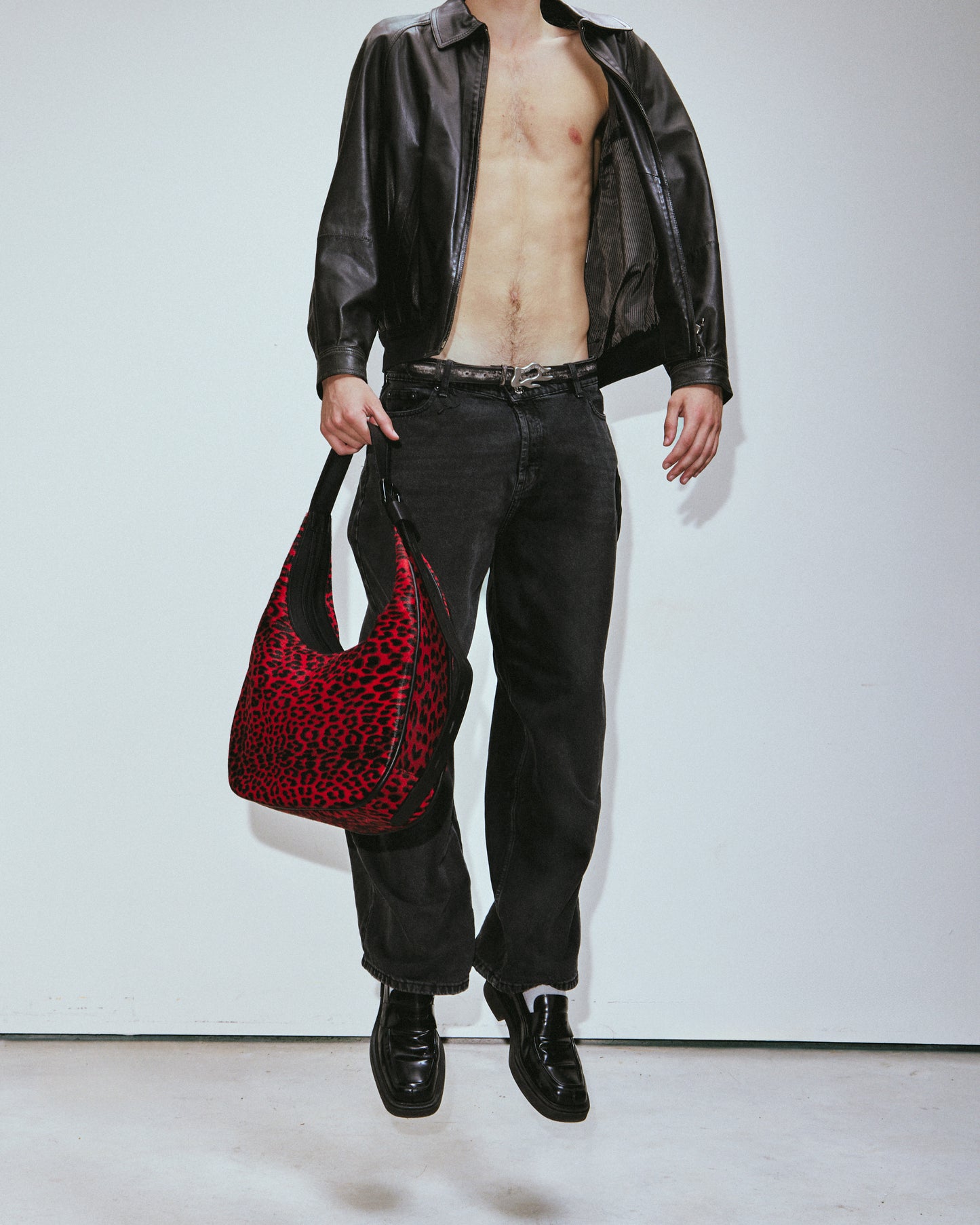 MAXI LEATHER BAG