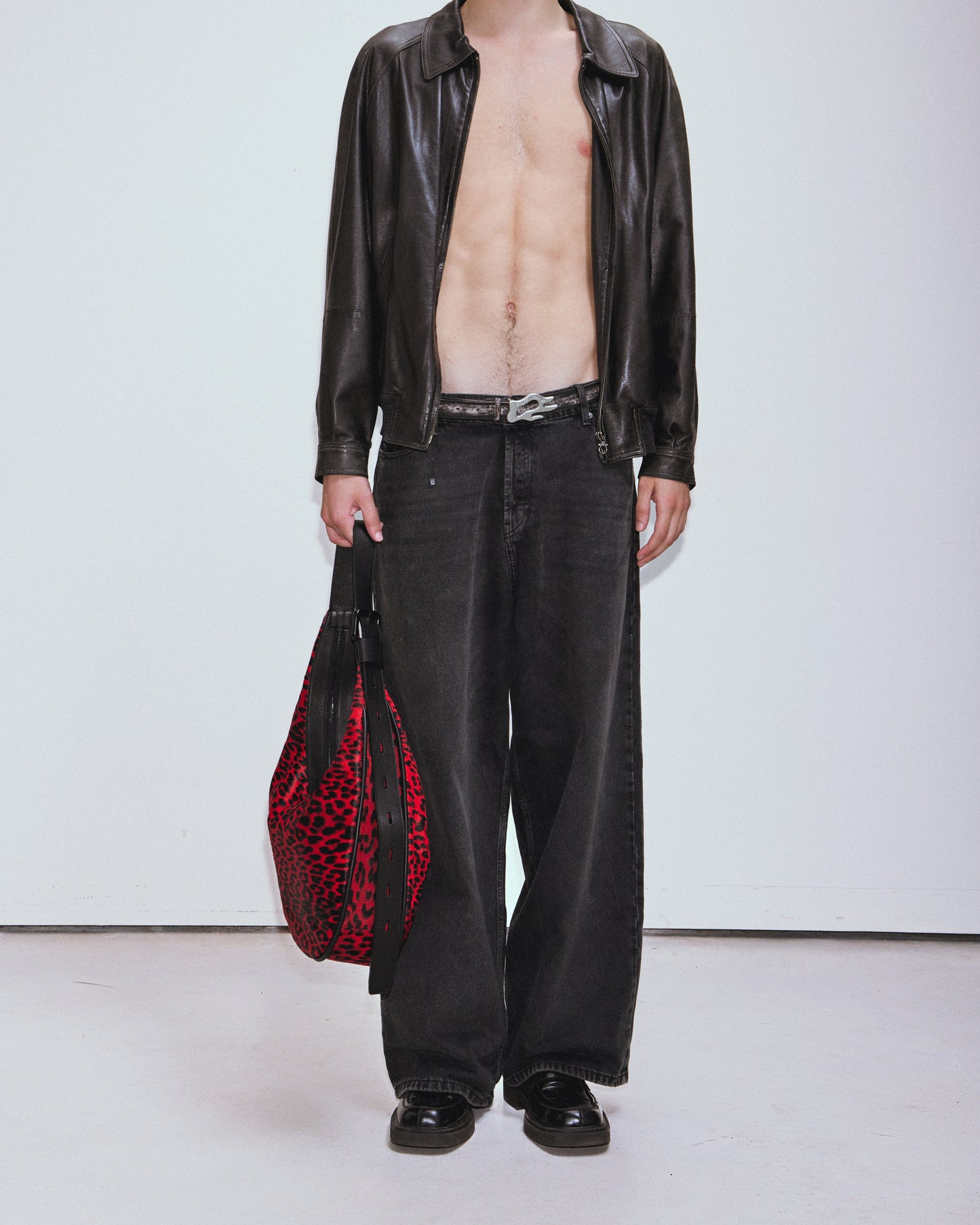 MAXI LEATHER BAG